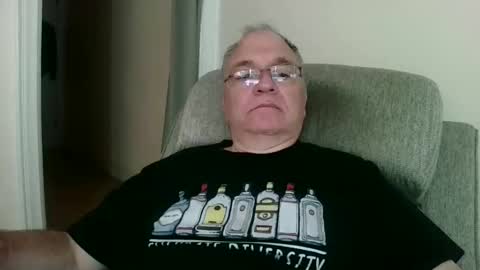 joker5339 online show from April 18, 1:15 pm