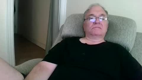 Snapshot of joker5339 chatting on May 22, 8:14 pm joker5339 online show from May 22, 8:14 pm