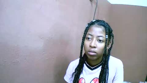 Snapshot of joliekah27 chatting on February 27, 4:43 pm joliekah27 online show from February 27, 4:43 pm