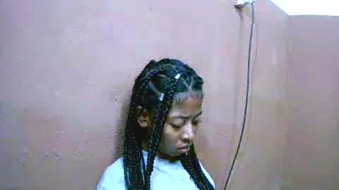 Snapshot of joliekah27 chatting on February 28, 7:56 pm joliekah27 online show from February 28, 7:56 pm