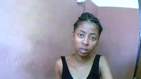 Snapshot of joliekah27 chatting on March 2, 8:27 am joliekah27 online show from March 2, 8:27 am