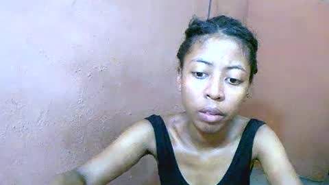 Snapshot of joliekah27 chatting on March 3, 8:16 am joliekah27 online show from March 3, 8:16 am