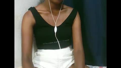 joliekah27 online show from February 21, 8:21 pm