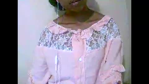 joliekah27 online show from April 16, 8:09 pm