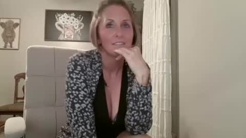 Jolie online show from September 13, 1:27 am