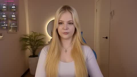 Polly  online show from February 28, 2:45 am