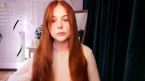 Polly  online show from May 24, 3:11 am