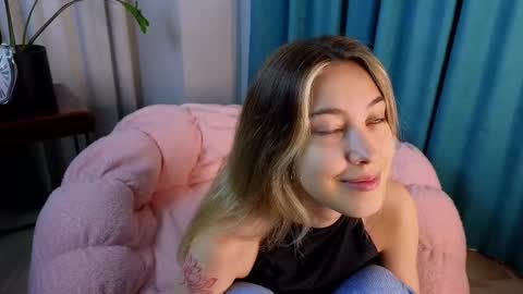 Viola online show from September 20, 11:11 am