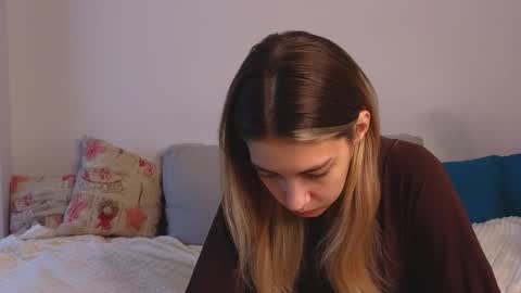 Viola online show from October 10, 11:31 am