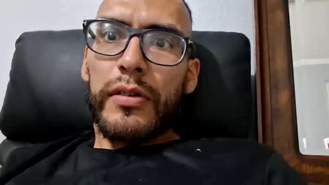 jon198635 online show from November 25, 12:54 am