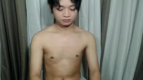Snapshot of jona_naughtyasian chatting on February 28, 9:54 am JONA online show from February 28, 9:54 am