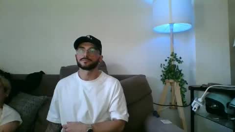 Snapshot of jonanbcn chatting on April 6, 11:55 am jonanbcn online show from April 6, 11:55 am