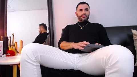  JONAS BEARD  online show from January 14, 7:32 pm