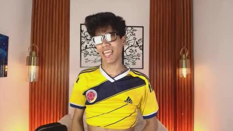 Jonas  online show from February 24, 3:59 am