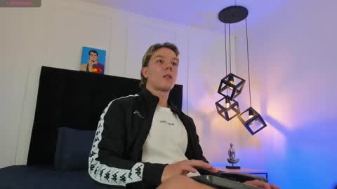 Snapshot of jonathan_daniels1 chatting on March 6, 12:41 pm Jonathan Danielss online show from March 6, 12:41 pm
