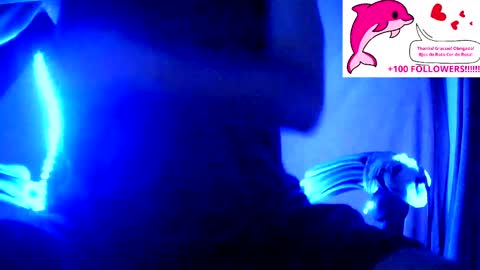 Snapshot of jonbr88 chatting on February 3, 5:18 am Boto-cor-de-rosa online show from February 3, 5:18 am