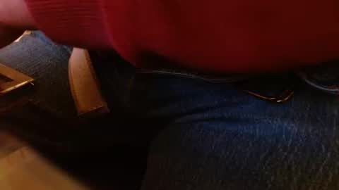 Snapshot of joncpics chatting on November 22, 2:10 am joncpics online show from November 22, 2:10 am