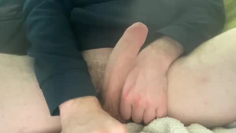 Snapshot of joninsky7777 chatting on November 22, 7:46 pm joninsky7777 online show from November 22, 7:46 pm