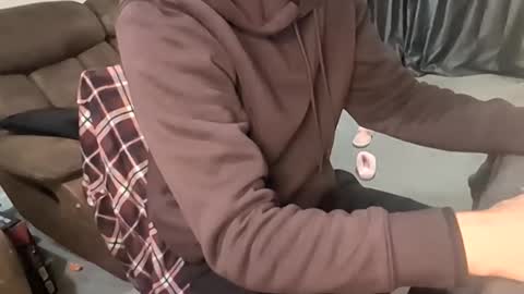 Snapshot of jonlow1 chatting on January 7, 10:45 pm jonlow1 online show from January 7, 10:45 pm