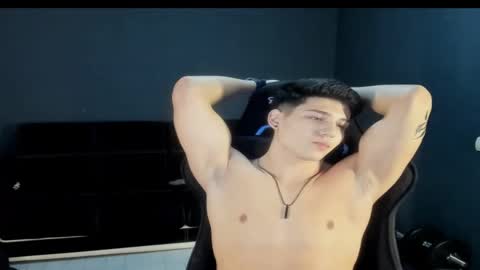 jonnyporn1 online show from February 28, 11:17 pm