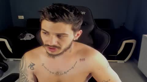 Snapshot of jonnyporn1 chatting on March 8, 1:59 pm jonnyporn1 online show from March 8, 1:59 pm