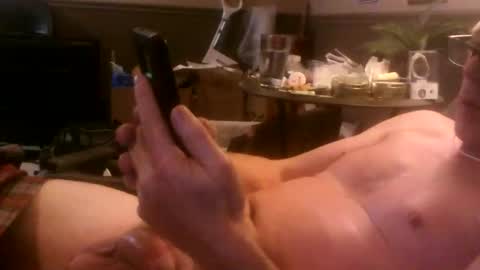 Snapshot of jonsat chatting on December 16, 1:42 am jonsat online show from December 16, 1:42 am