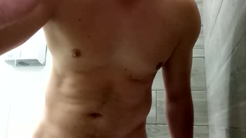 Snapshot of jorchuck1919este chatting on November 1, 5:37 pm jorchuck1919este online show from November 1, 5:37 pm