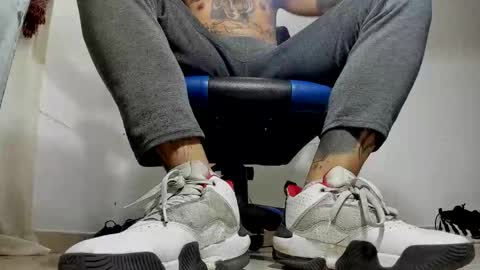 jordan33blake online show from May 14, 2:40 am