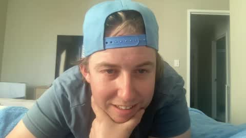 jorddiickzilla online show from July 14, 5:45 am