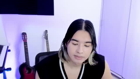 Snapshot of jordiwilldd chatting on October 18, 5:43 am Jiho online show from October 18, 5:43 am