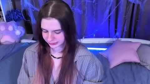 Rose online show from November 1, 5:04 pm