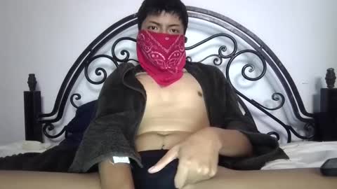 Snapshot of jos1rrrr chatting on February 3, 2:03 am shyboy online show from February 3, 2:03 am