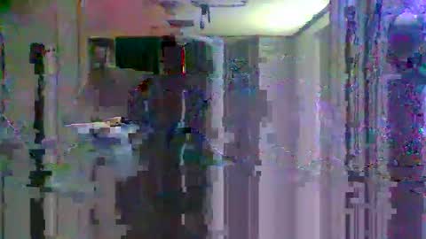 Snapshot of josavaho235836 chatting on October 8, 5:49 am Joey Amy online show from October 8, 5:49 am