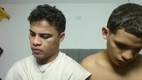 Snapshot of jose_and_daniel chatting on July 26, 1:03 am JOSE AND DANIEL online show from July 26, 1:03 am