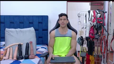 Snapshot of jose_rumbero91 chatting on May 16, 12:48 pm jose_rumbero91 online show from May 16, 12:48 pm