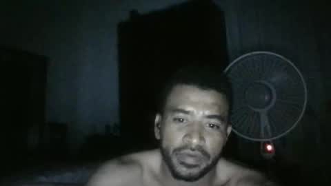 Snapshot of josebabilonia09 chatting on May 13, 7:39 am Anonimusjb online show from May 13, 7:39 am