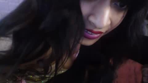 Josefa Lasumi  online show from November 29, 7:28 pm