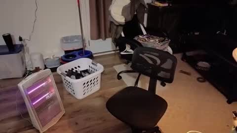 Josef online show from March 13, 8:32 am