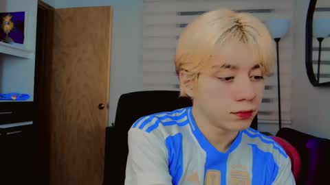 joseon_cute online show from June 17, 12:46 am