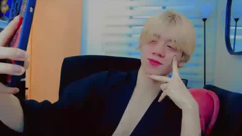 joseon_cute online show from June 18, 1:17 am
