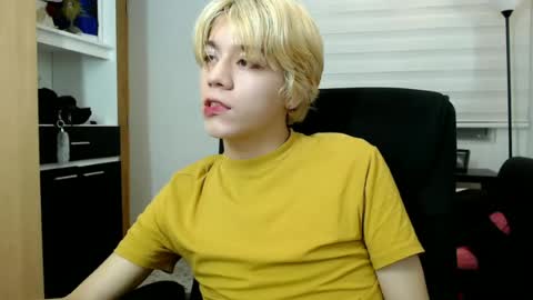 joseon_cute online show from July 2, 1:38 am