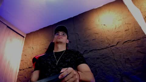 JOSEPH  online show from November 5, 11:43 am