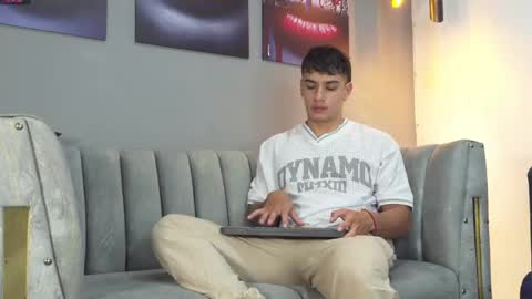 Snapshot of joseph__boy chatting on May 24, 11:37 am JOSEPH online show from May 24, 11:37 am