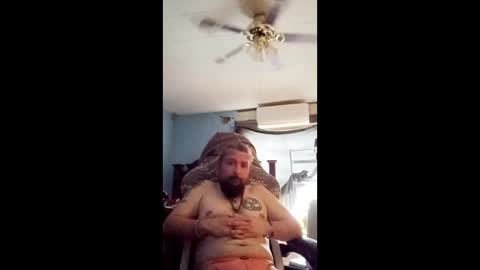 josephamize1991 online show from April 3, 8:29 pm