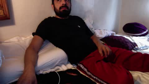 Snapshot of josephs1990 chatting on December 22, 7:10 pm josephs1990 online show from December 22, 7:10 pm