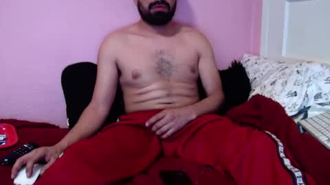 Snapshot of josephs1990 chatting on March 11, 10:31 pm josephs1990 online show from March 11, 10:31 pm