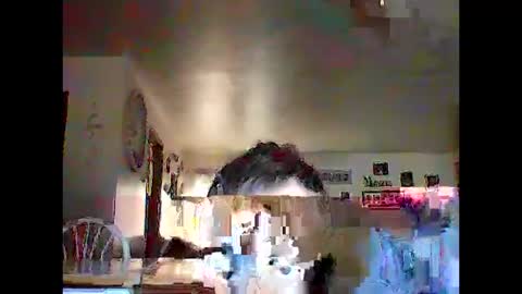 Snapshot of josephung1 chatting on October 9, 9:46 pm sissy josphine online show from October 9, 9:46 pm