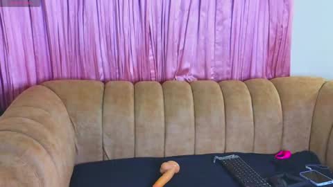 Snapshot of josethariaz25 chatting on May 12, 10:45 am JOSETH ARIAZ online show from May 12, 10:45 am