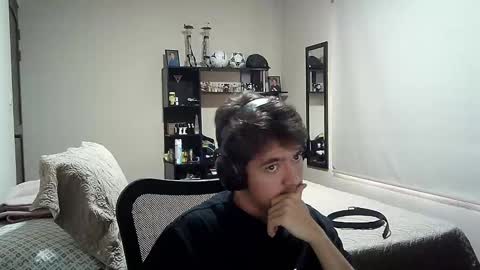 Snapshot of josh_fucks420 chatting on December 3, 9:34 pm Josh online show from December 3, 9:34 pm