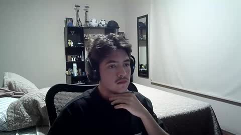 Snapshot of josh_fucks420 chatting on December 5, 3:37 am Josh online show from December 5, 3:37 am